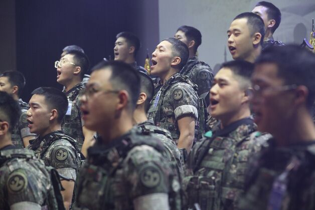 요즘 군인들이 가장 좋아하는 군가는 '푸른 소나무'