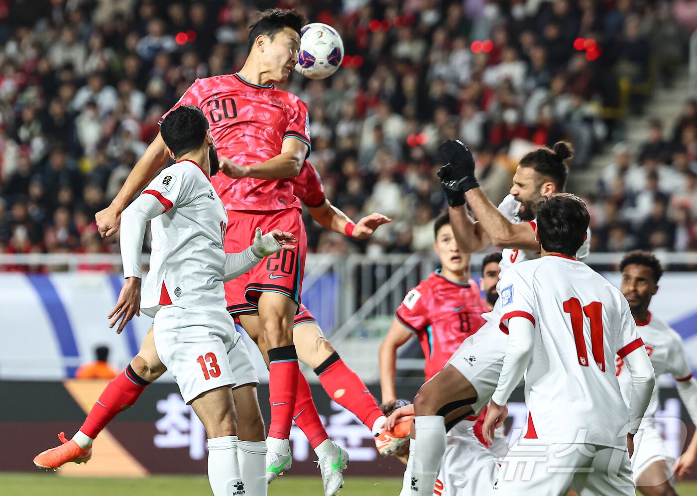 본문 이미지 - 안양에 입단한 권경원. 2025.3.25/뉴스1 ⓒ News1 김도우 기자