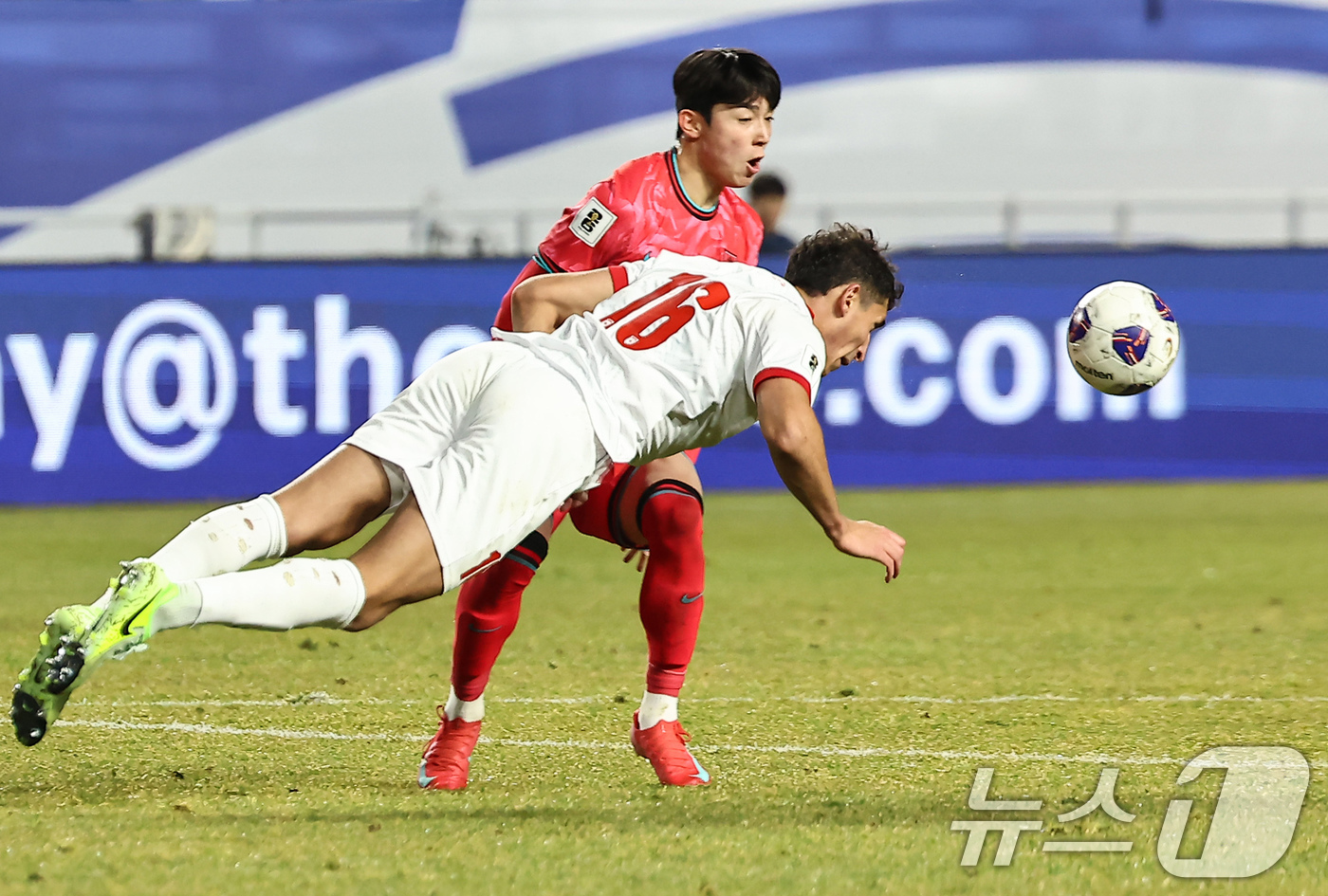 (수원=뉴스1) 김도우 기자 = 25일 오후 경기 수원월드컵경기장에서 열린 2026 국제축구연맹(FIFA) 북중미 월드컵 아시아 3차 예선 B조 8차전 대한민국과 요르단의 경기, …