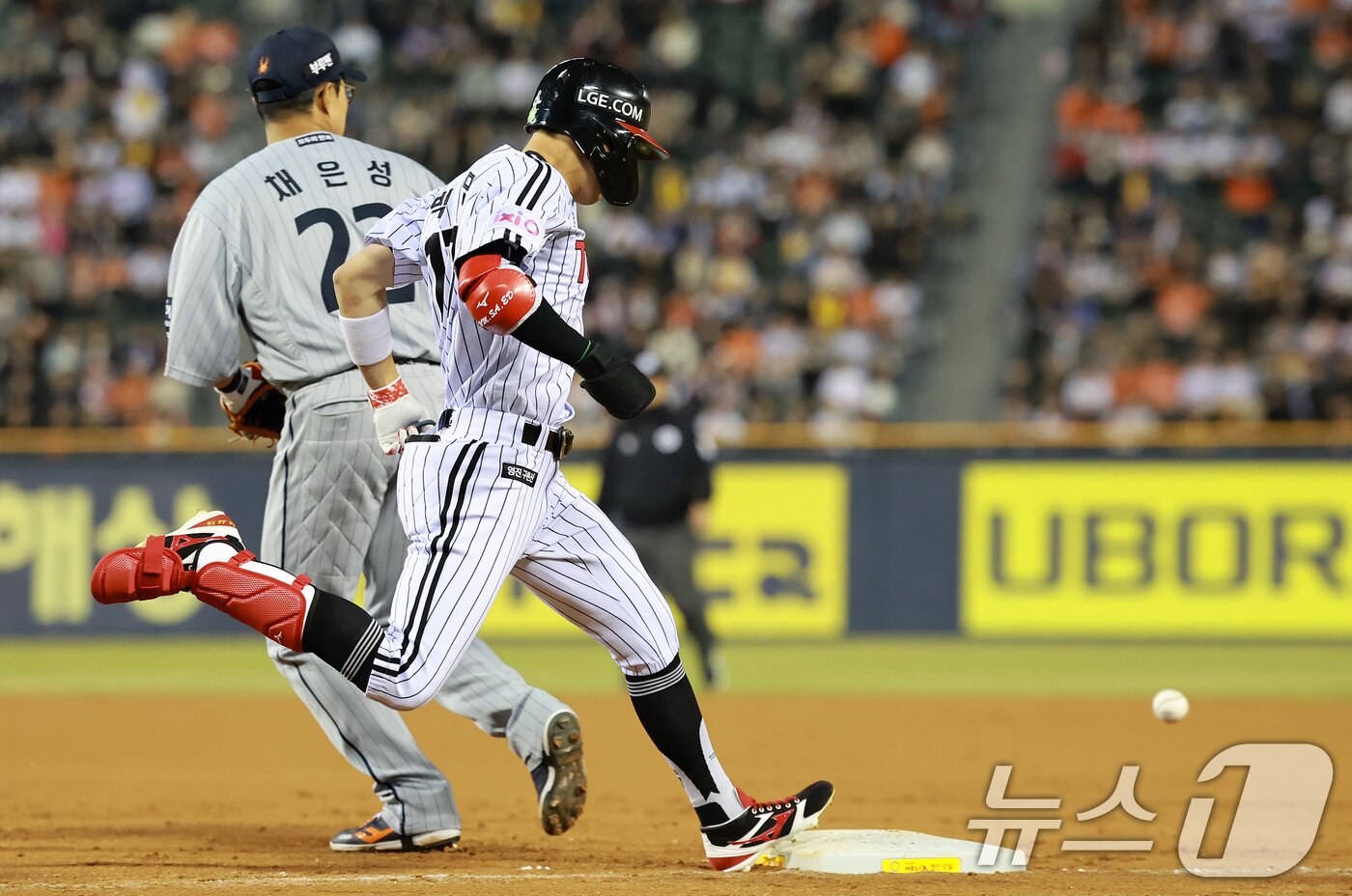 본문 이미지 - LG 트윈스와 한화 이글스는 27일부터 29일까지 잠실 3연전을 펼친다. 2025.3.26/뉴스1 ⓒ News1 김진환 기자