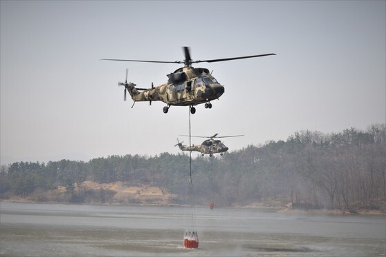 軍 헬기, 유엔사 승인 없이 DMZ 진입…비행경로 등 조사