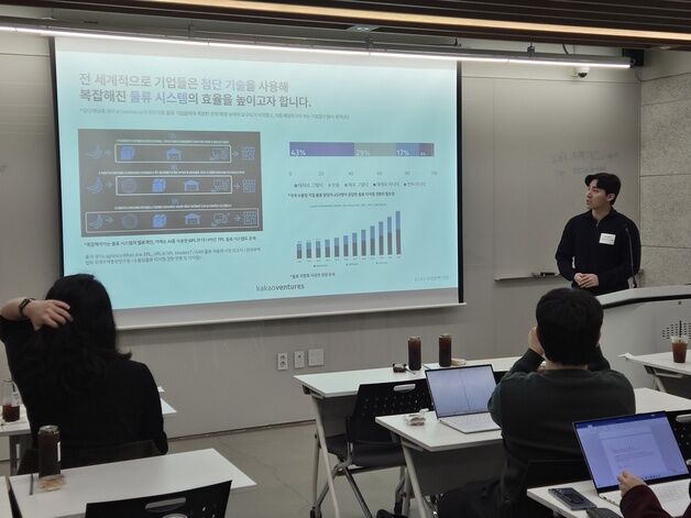 "국내외 물류, AI 기술로 해결"…글로벌 향하는 테크타카·플로틱