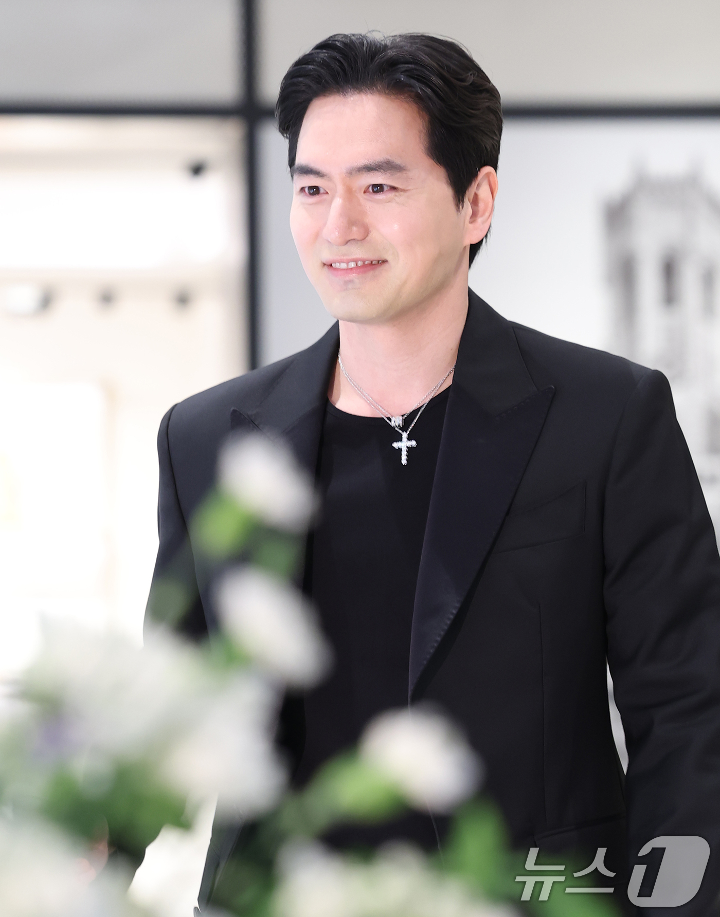 (서울=뉴스1) 권현진 기자 = 배우 홍화연이 27일 오후 서울 소공동 롯데백화점 본점에서 열린 그라프(GRAFF) 오픈 기념 행사에 참석하고 있다. 2025.3.27/뉴스1