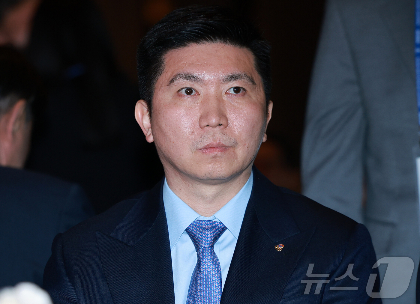 (서울=뉴스1) 김진환 기자 = 유승민 제42대 대한체육회장이 27일 오후 서울 용산구 그랜드 하얏트 서울 그랜드블룸에서 열린 취임식에 참석하고 있다. 2025.3.27/뉴스1