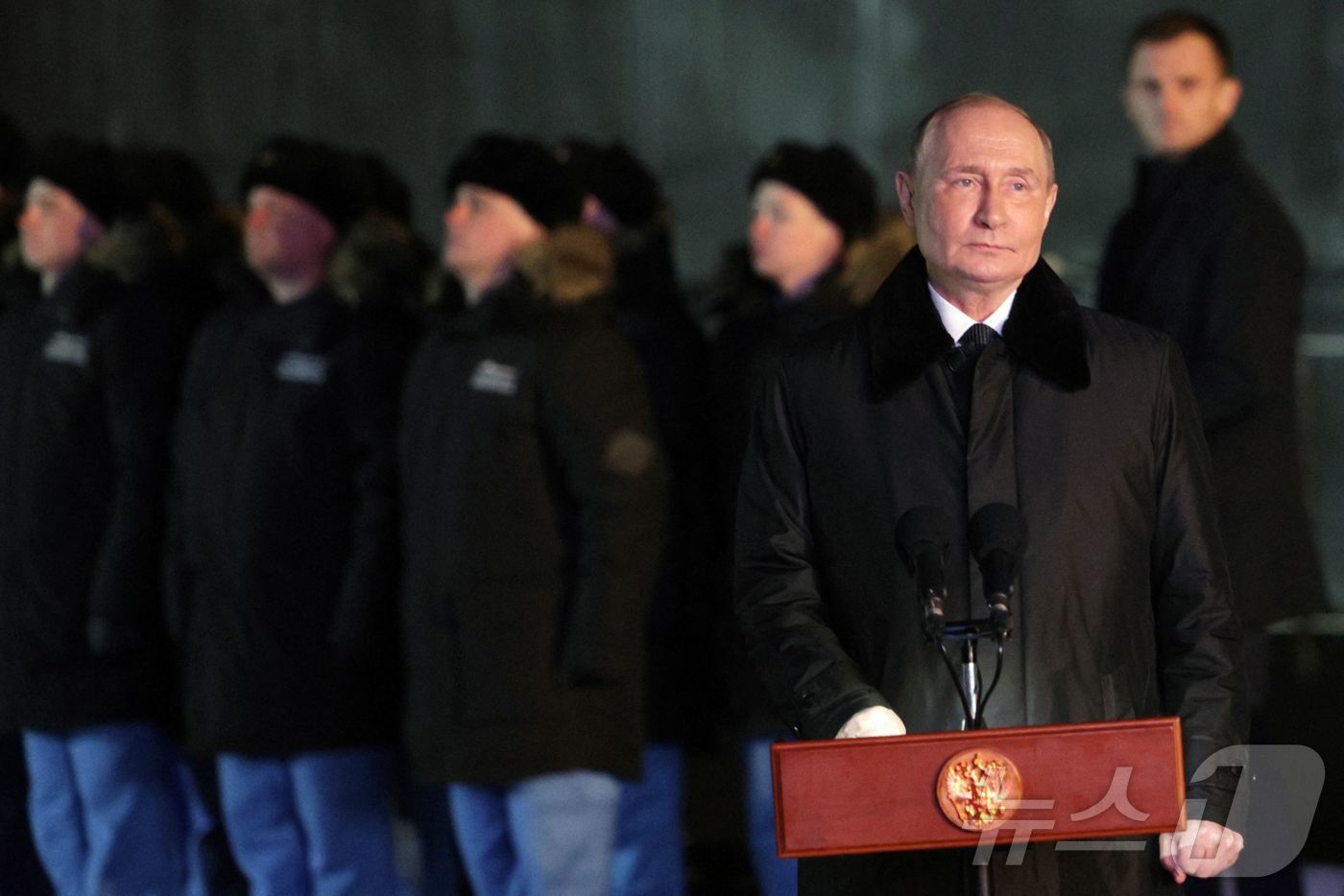 (무르만스크 AFP=뉴스1) 우동명 기자 = 블라디미르 푸틴 러시아 대통령이 27일(현지시간) 무르만스크의 북극 항에서 핵 잠수함 '아르한겔스크'를 방문해 가진 연설서 “도널드 트 …