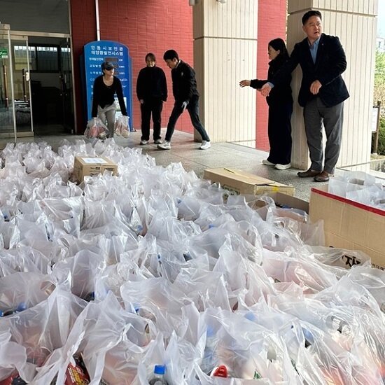 본문 이미지 - 사진=자담치킨 제공