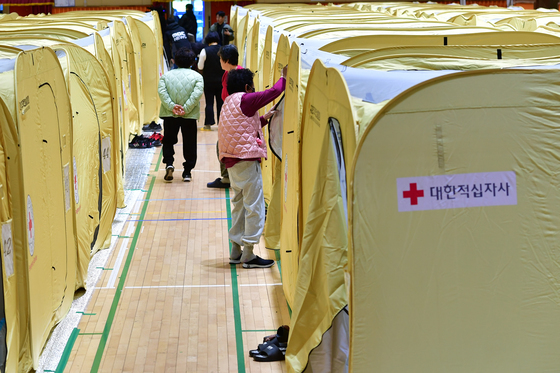 정부, 설 앞두고 이재민 지원 점검…재난지원금 89.4% 지급 완료