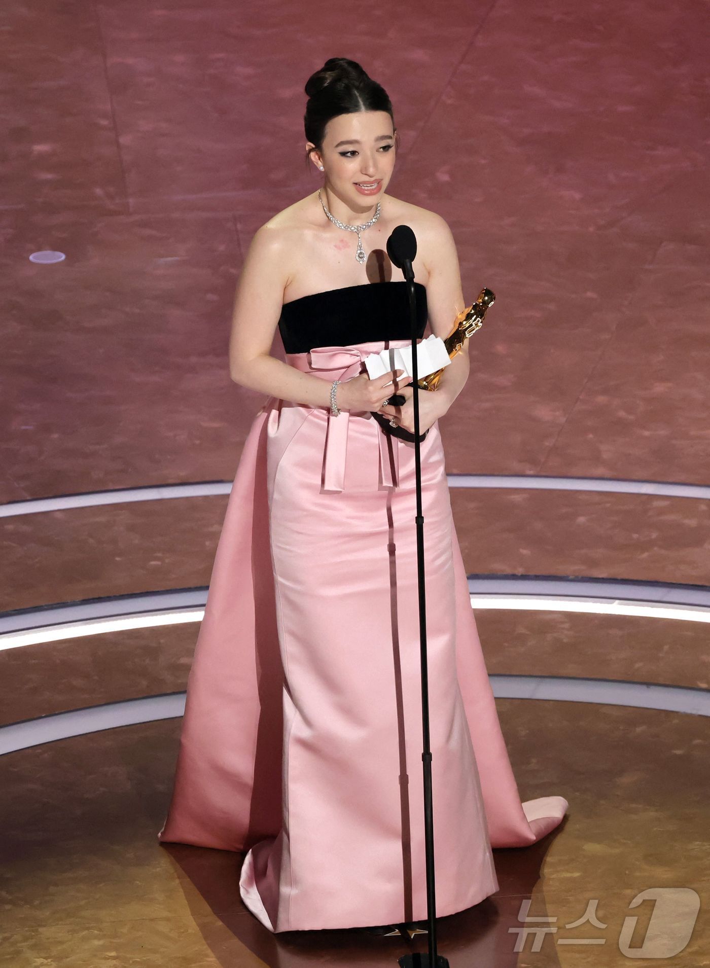 본문 이미지 - '아노라'의 여주인공 미키 매디슨 ⓒ AFP=뉴스1