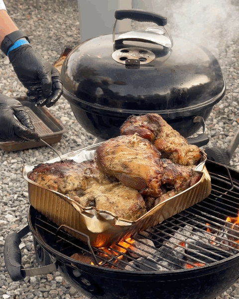 본문 이미지 - 24시간 넘게 조리한 풀드포크 ⓒ 뉴스1 윤슬빈 기자