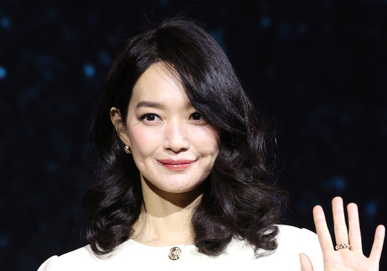 '눈동자' 신민아 "스릴러, 기회 닿는 대로 더 하고 싶다"