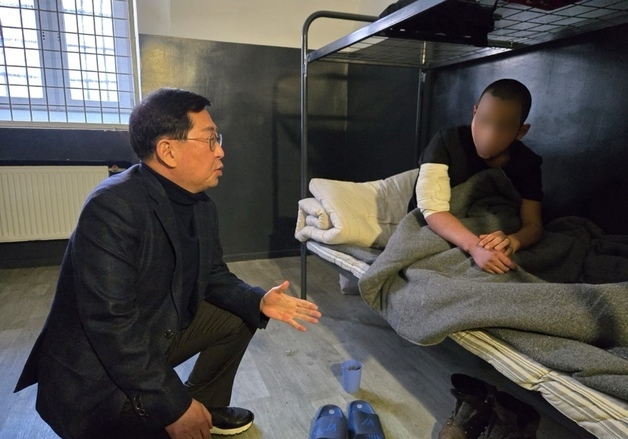 "北 파병군 포로 송환 위해 우크라이나와 '특사 외교' 필요"