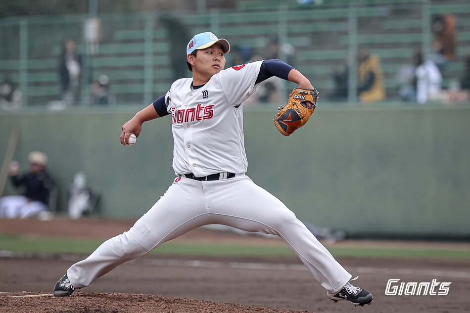 본문 이미지 - 롯데 자이언츠 투수 박진. (롯데 자이언츠 제공)