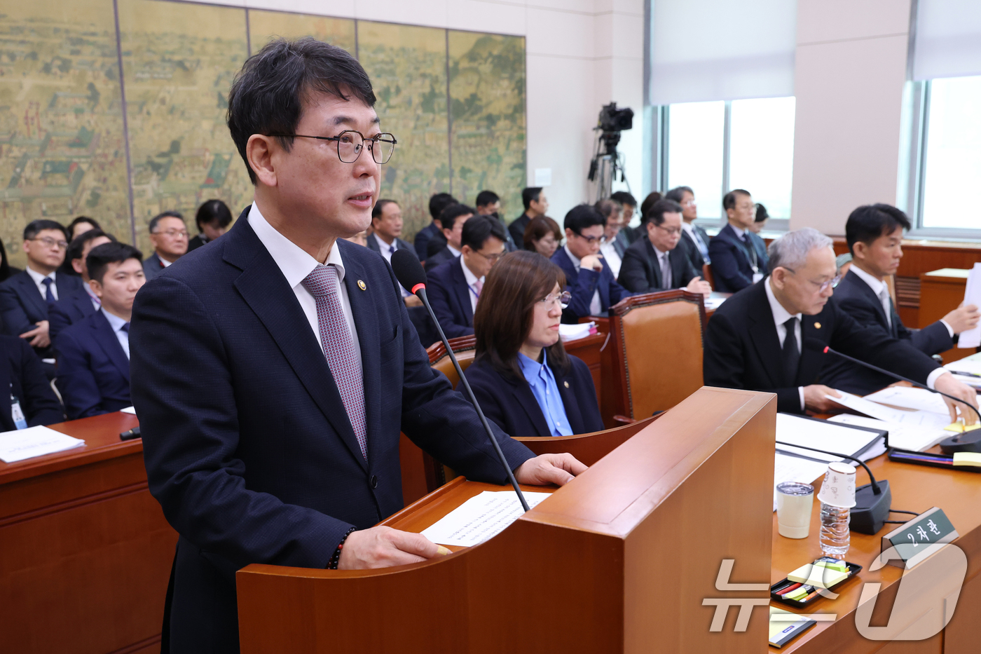 (서울=뉴스1) 이광호 기자 = 최응천 국가유산청장이 5일 오전 서울 여의도 국회에서 열린 문화체육관광위원회 전체회의에 출석해 발언하고 있다. 2025.3.5/뉴스1