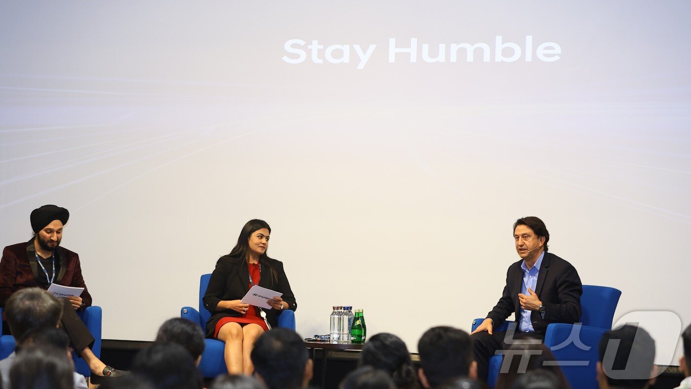 본문 이미지 -  호세 무뇨스 현대차 최고경영자(CEO)는 4일(현지시간) 현대차 인도법인 구르가온 사옥에서 타운홀 미팅을 개최했다.(현대차 제공)