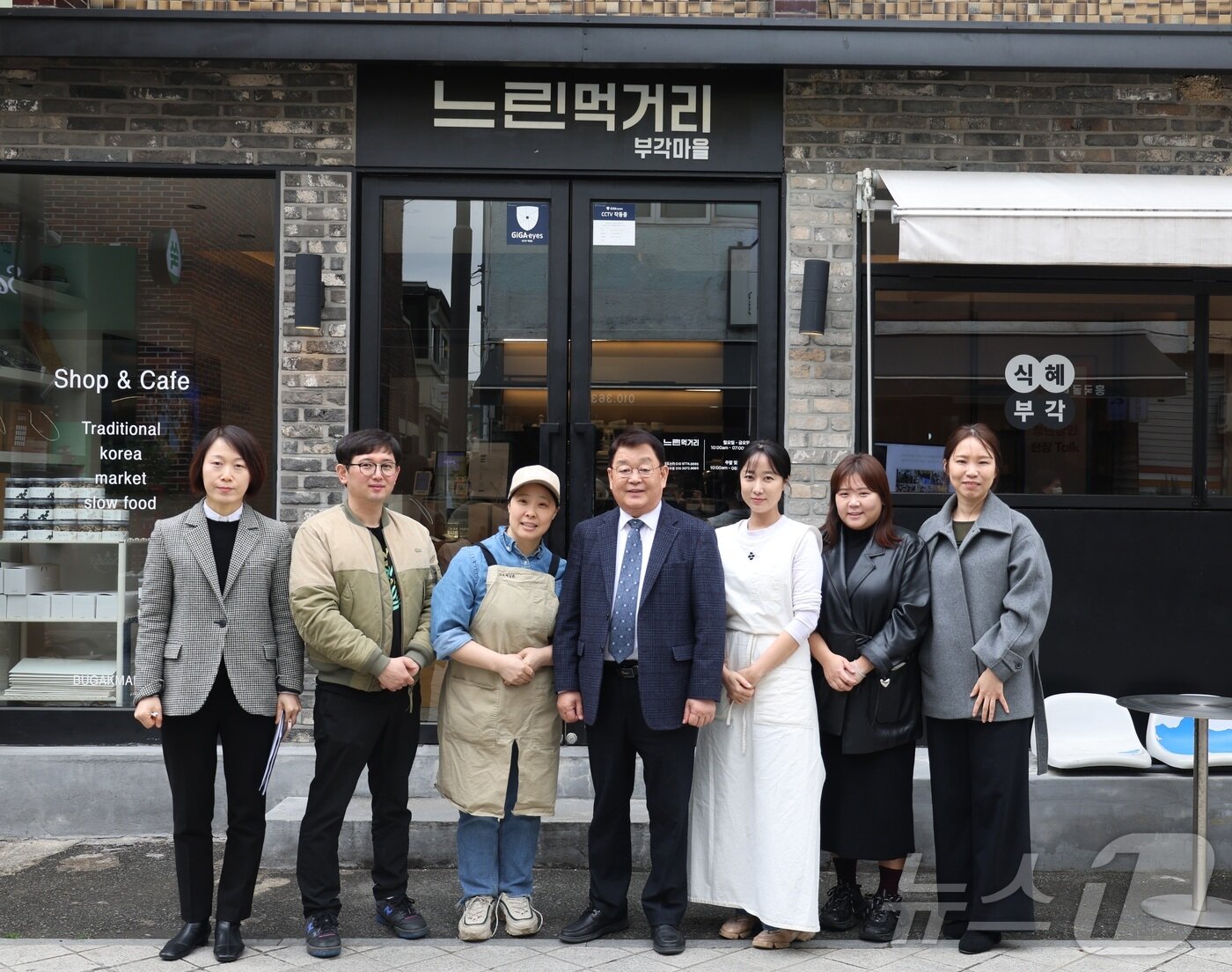 본문 이미지 - 박성효 소진공 이사장이 5일 광주 지역을 찾아 소통 간담회를 가졌다 &#40;소상공인시장진흥공단 제공&#41;