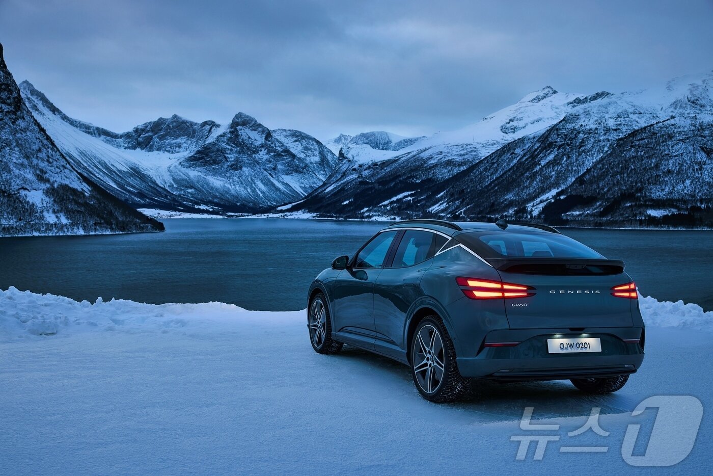 본문 이미지 -  제네시스 GV60 부분변경 모델.(제네시스 제공) 