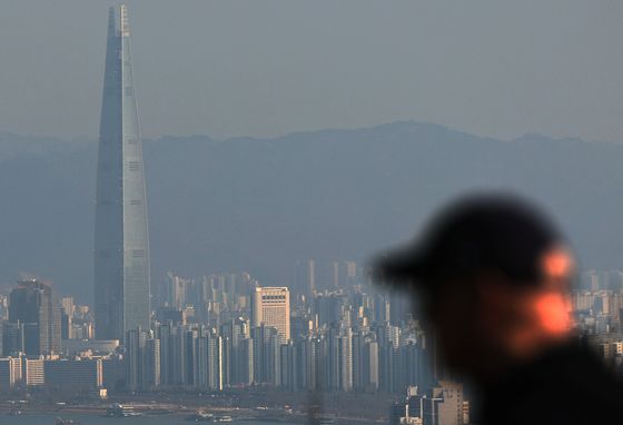 "서울 집값 하향 안정화해야"…더 멀어졌다 [거래허가 한달]②