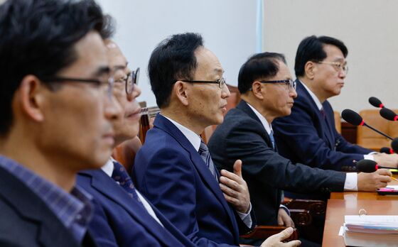 인사처 "특혜 채용 선관위 고위직 자녀 임용 취소 가능"