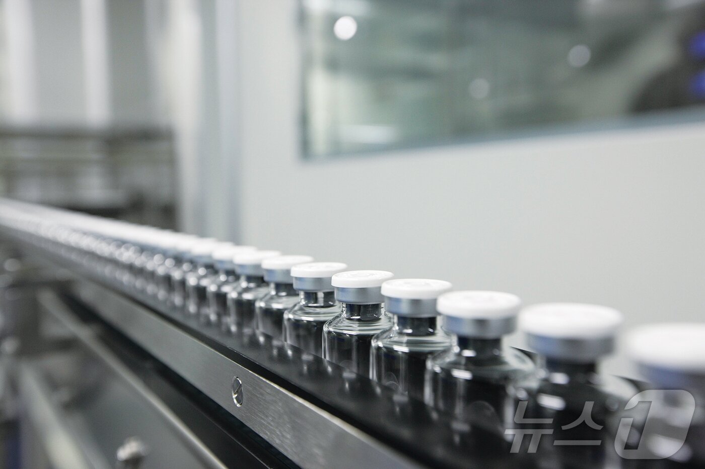 본문 이미지 - 셀트리온이 항체 치료제를 생산하고 있다.(셀트리온 제공)/뉴스1