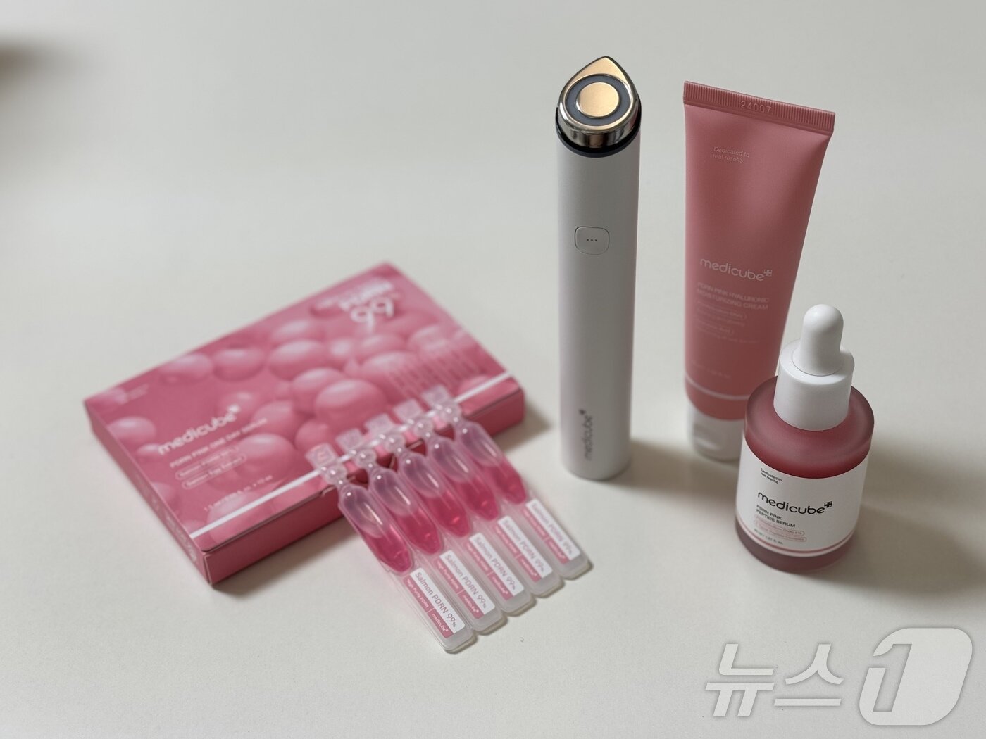 본문 이미지 - 에이피알 메디큐브 에이지알 부스터 프로 미니 ⓒ News1 이민주 기자