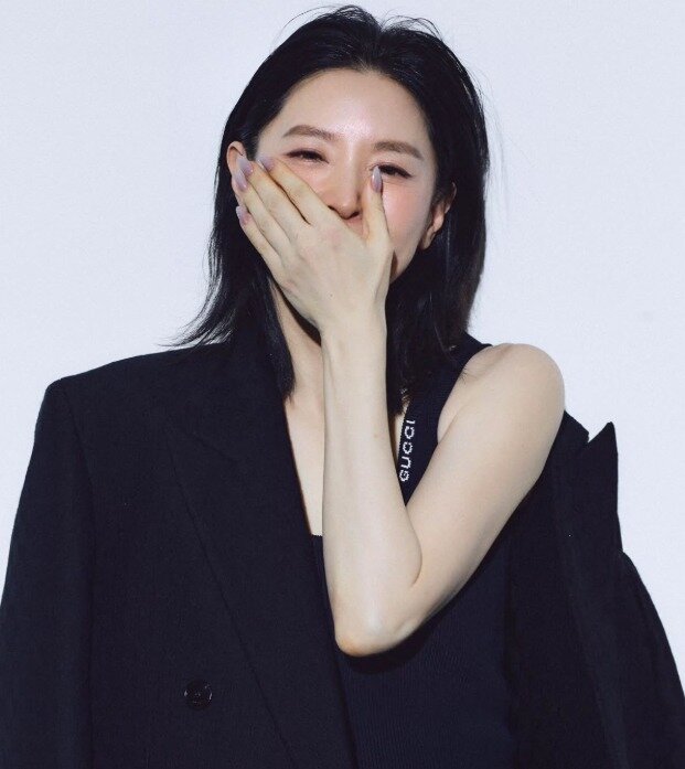 본문 이미지 - 배우 이영애 인스타그램