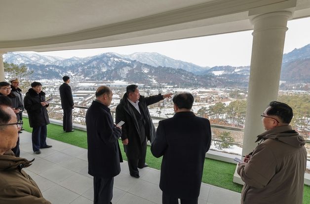 북한, 해안관광지 또 조성하나…14년 지지부진한 염분진 공사 재개