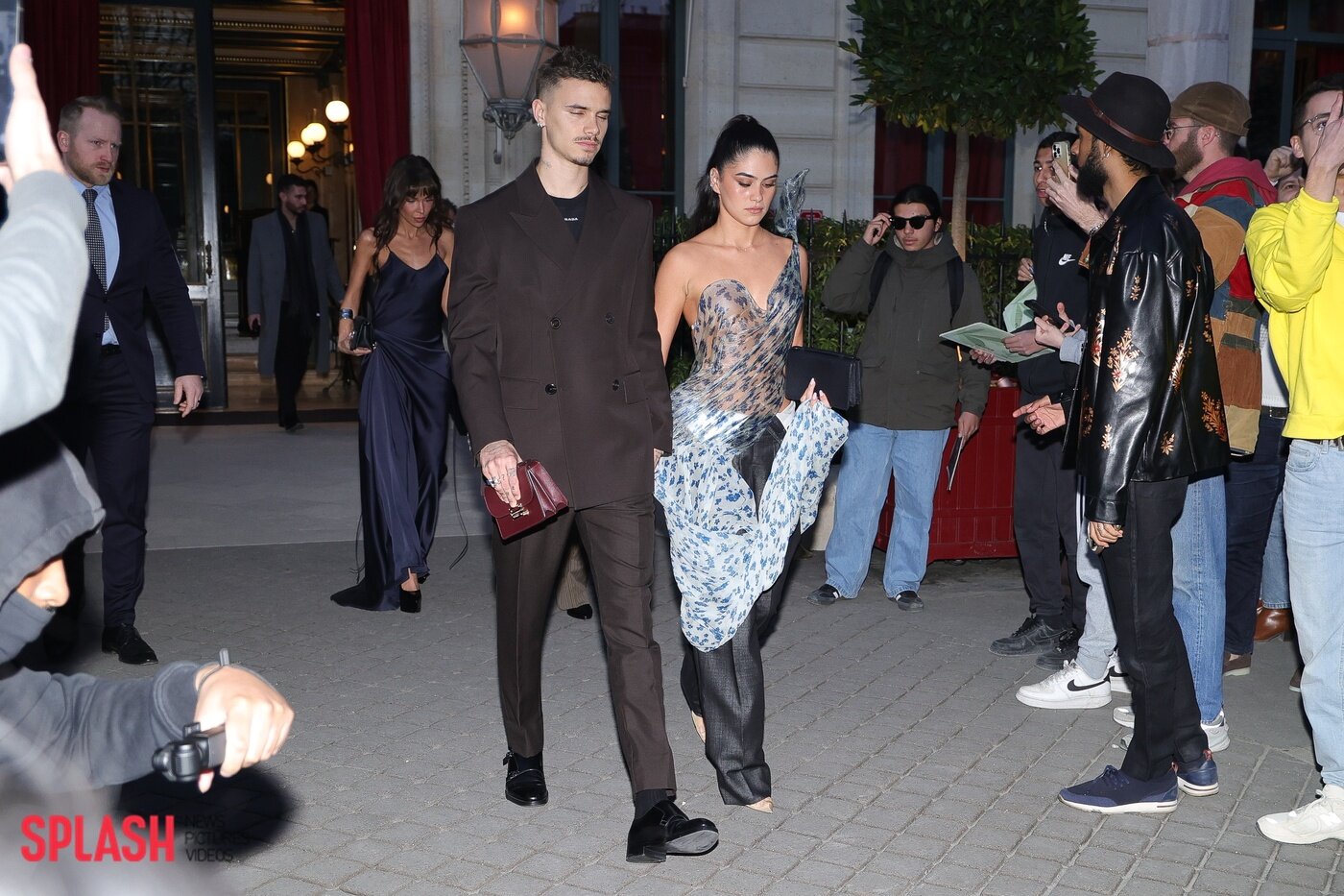 본문 이미지 -  로미오 베컴과 킴 턴불/Splash News ⓒ 뉴스1