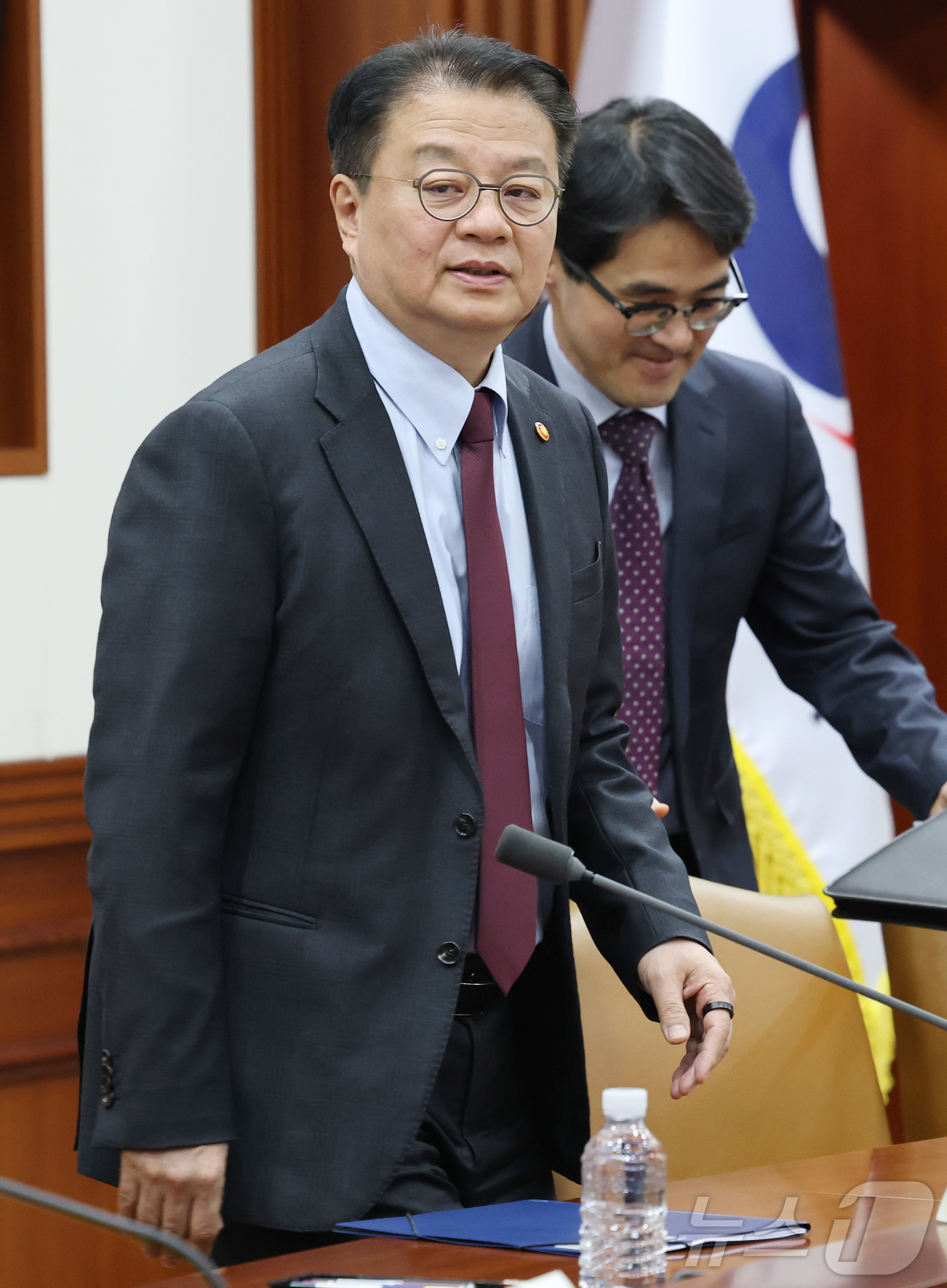 (서울=뉴스1) 임세영 기자 = 방기선 국무조정실장이 11일 서울 종로구 정부서울청사에서 열린 중앙행정기관 감사관 회의에 참석하고 있다. 2025.4.11/뉴스1