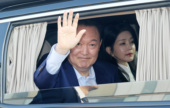 '무상 여론조사 무죄' 尹 판결문, 김건희 상고심 제출 예정…결론은 언제