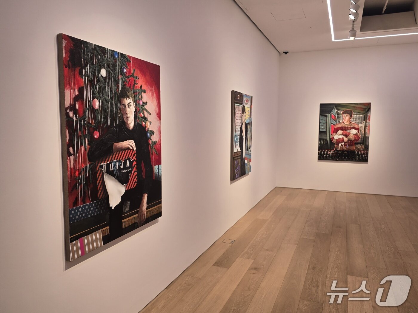 본문 이미지 - 헤르난 바스 '필요와 불필요 사이의 공간'展 전시 전경. ⓒ 뉴스1 김정한 기자