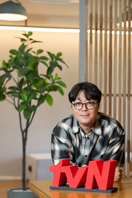 본문 이미지 - 신원호 크리에이터/ tvN 제공