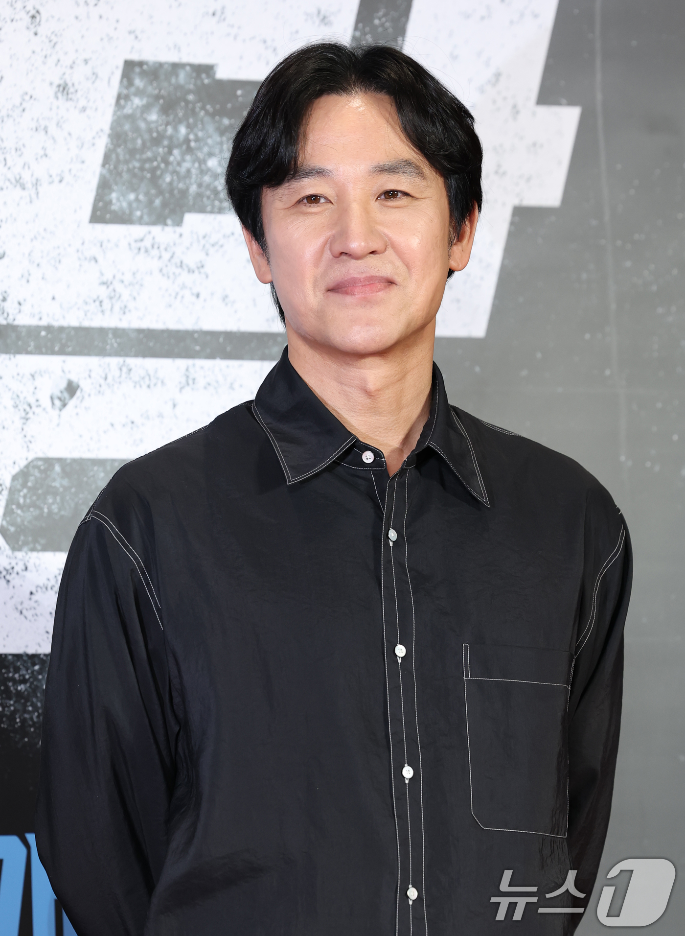 (서울=뉴스1) 권현진 기자 = 배우 엄태웅이 15일 서울 강남구 메가박스 코엑스에서 열린 영화 '야당'(감독 황병국) VIP 시사회에 참석해 포즈를 취하고 있다. 2025.4.1 …