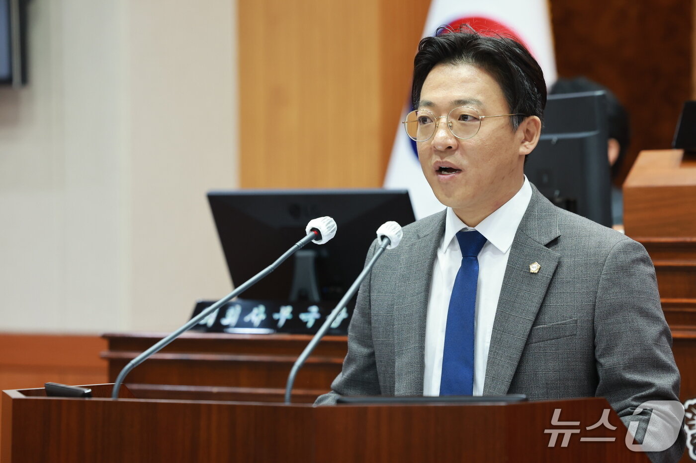 본문 이미지 - 김수완 제천시의원이 16일 346회 임시회 제1차 본회의에서 5분발언을 하고 있다.(제천시의회 제공)/뉴스1