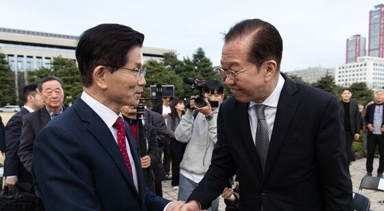 손 잡은 권영세·김문수