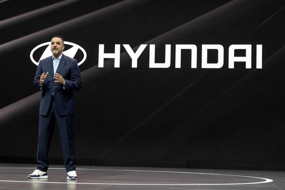 "트럼프의 한국 차관세 15% 인하, 최대 수혜 기업은 현대차와 GM"