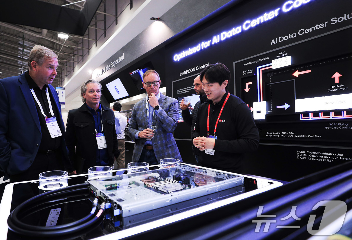 (서울=뉴스1) = LG전자가 지난 14일(현지시간)부터 미국 워싱턴 D.C에서 열리는 '데이터센터월드2025'에 참가해 고효율·고성능 냉각 솔루션을 선보였다고 17일 밝혔다.'데 …