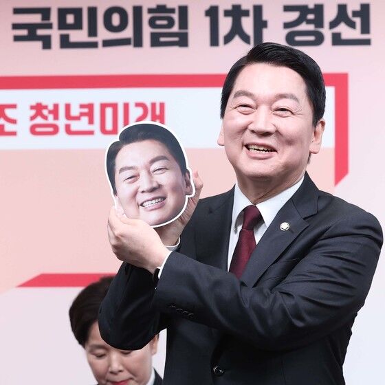 '안철수 정부' 총리는 대기업 총수?…安 "그런 각오로 기업인 중용"