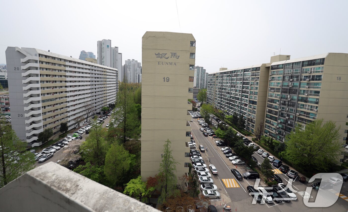 본문 이미지 - 서울 강남구 은마아파트./뉴스1 ⓒ News1 황기선 기자