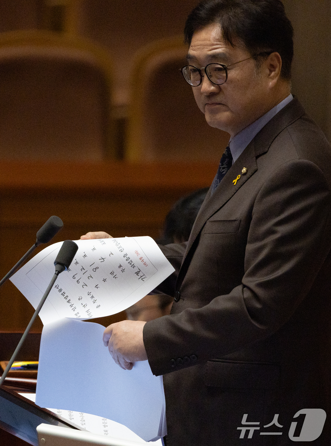 방송법 일부개정법률안 재의결…내년 4월 시행 임박! 주요 내용과 논란은?