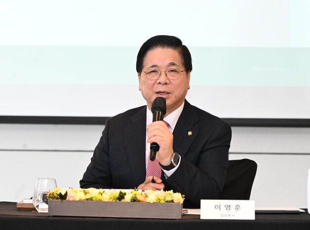 이영훈 목사 "정의와 사랑이 강물처럼 흐르게"…부활절 기도문