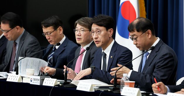 [문답]기재차관 "국회 증액 요구, 추경 목적 부합하면 탄력 대응"