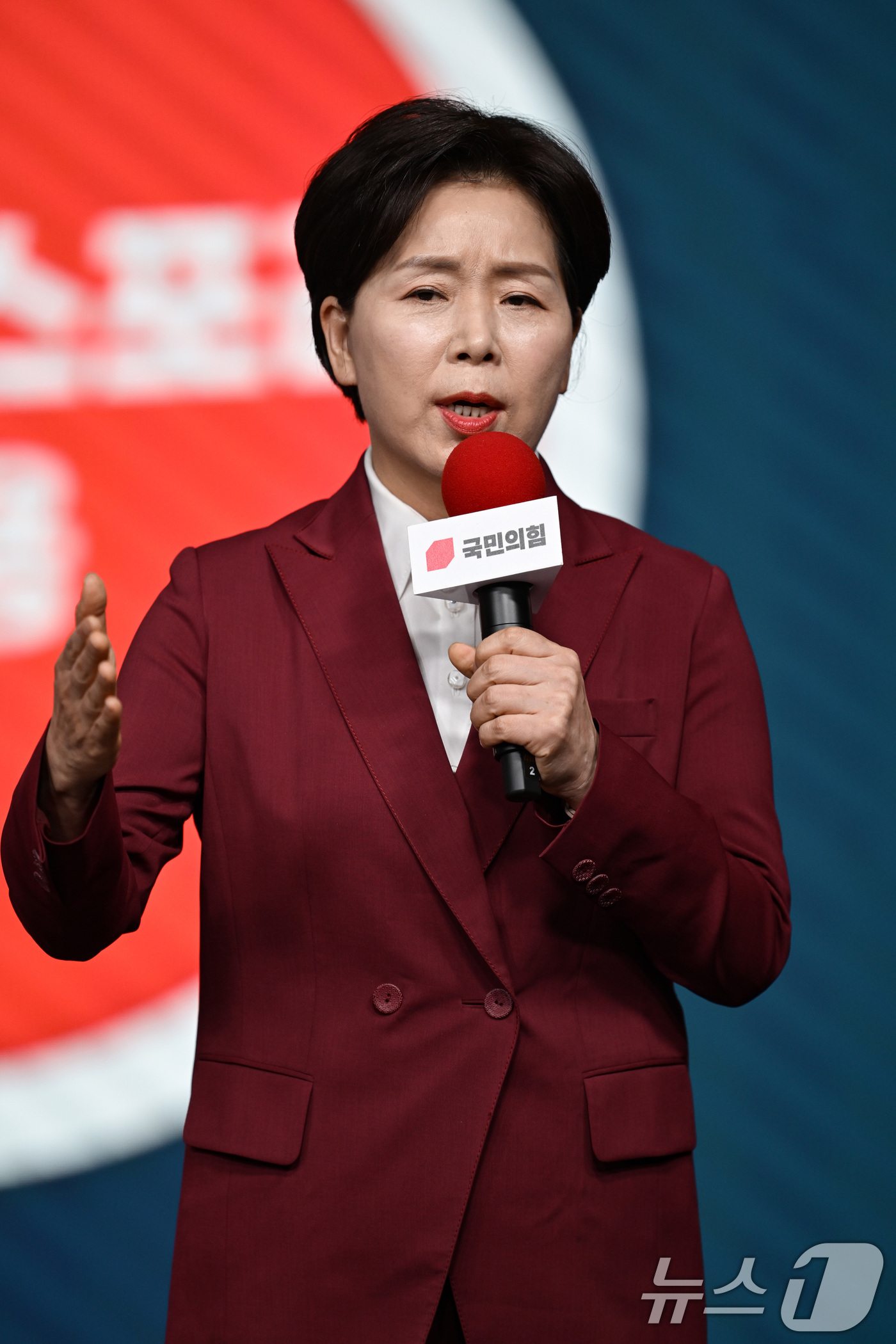 (서울=뉴스1) 이재명 기자 = 양향자 국민의힘 대선 경선 후보가 18일 오후 서울 강서구 ASSA아트홀에서 열린 국민의힘 '제21대 대통령후보자 1차 경선 비전대회'에서 비전을 …
