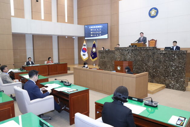이천시의회 임시회 개회… 2249억 증액 추경안 심의