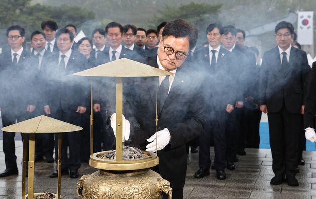우원식 "국민 두려워하고 역사 앞 겸손하란 게 4·19 교훈"