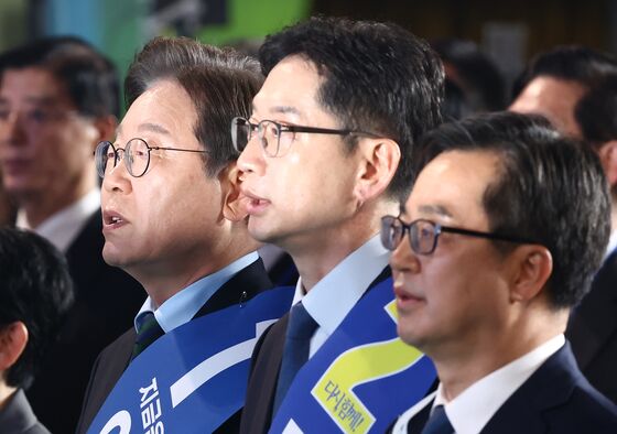 '이재명 고향' 영남서 90% 찍나…견제 나선 김경수 '2위 쟁탈전'
