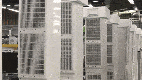 본문 이미지 - 삼성전자 에어컨 생산라인 가동 모습(삼성전자 제공)