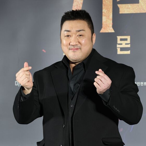 마동석 할리우드 프로젝트 돌입…'피그 빌리지' 크랭크인