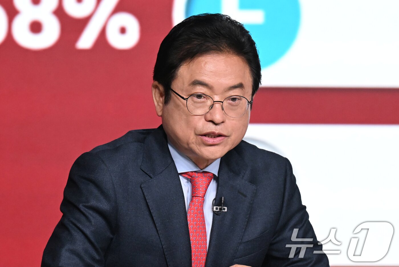 본문 이미지 - 이철우 국민의힘 대선 경선 후보가 20일 오후 서울 강서구 ASSA아트홀에서 열린 제21대 대통령 후보자 1차 경선 B조 토론회에서 발언하고 있다. 2025.4.20/뉴스1 ⓒ News1 국회사진취재단