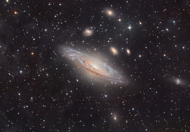 천문연 천체사진 공모전 대상에 4000만 광년 NGC7331 은하 사진