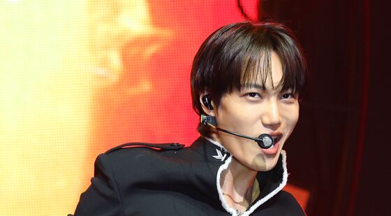 카이, 오빠가 좀 섹시하지?